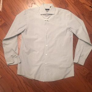 NWOT Hugo Boss Sharp Fit Button Dress Shirt ✅